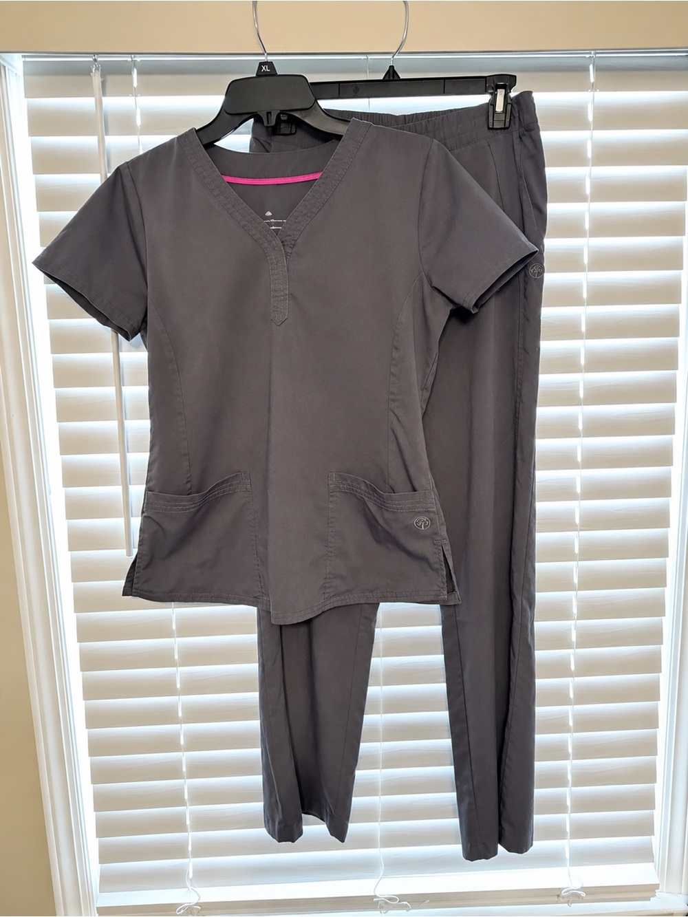 Women's Gray V-Neck Scrub Top & Pant Set by Healing Hands